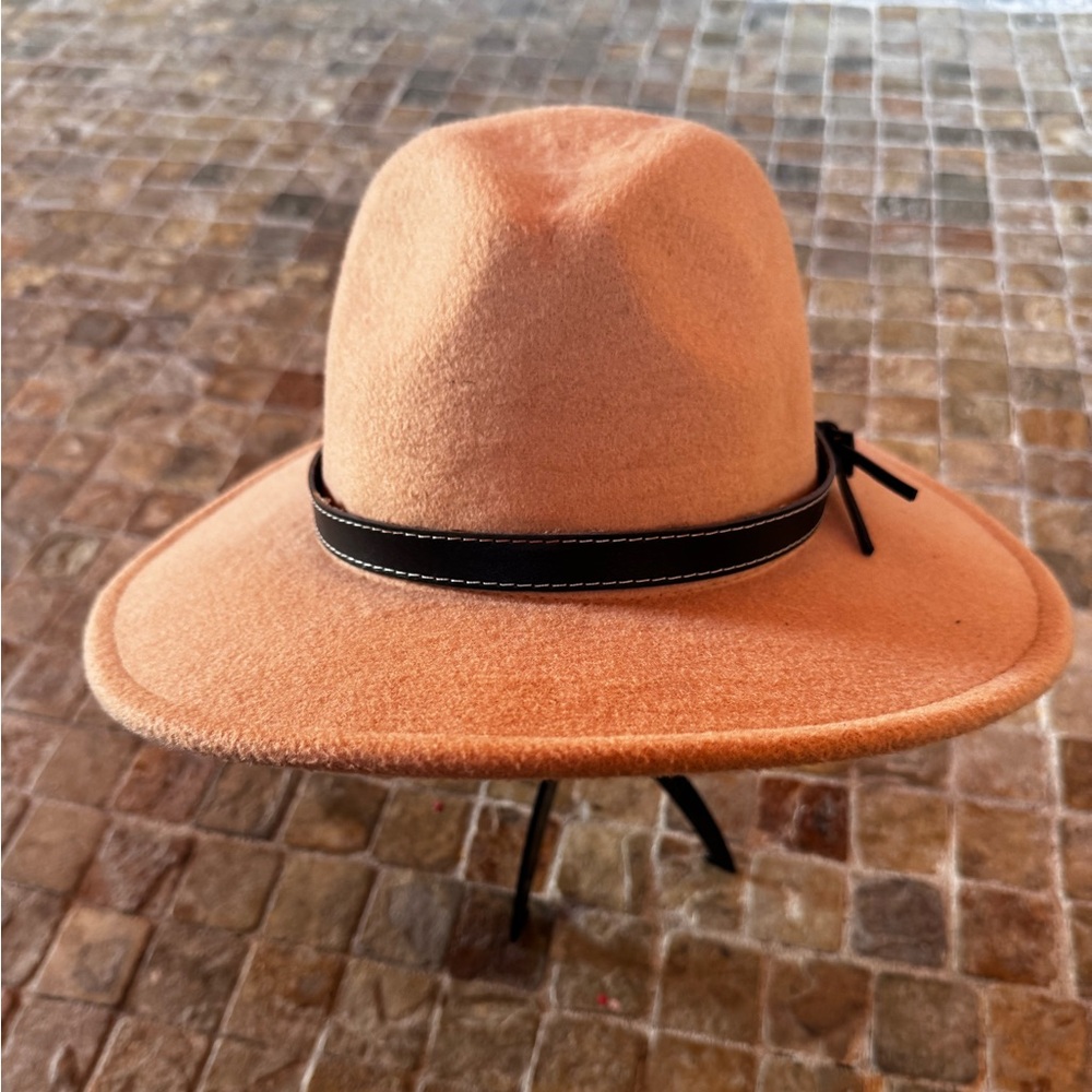 Hat - Picture 2 of 9